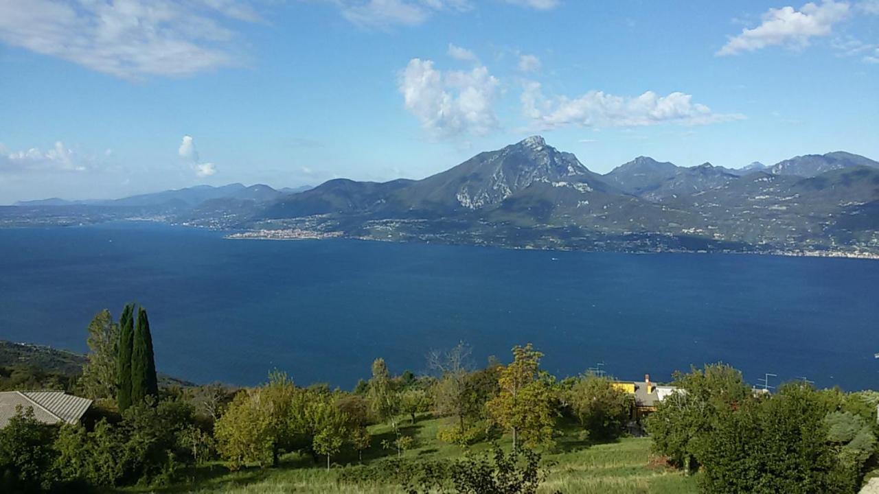 Beb Da Paolo Con Vista Lago Сан-Дзено-ди-Монтанья Экстерьер фото